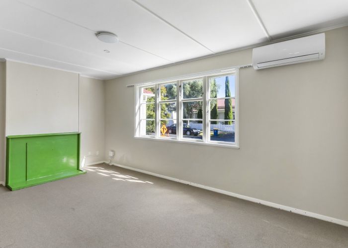  at 4/2A Domain Street, Devonport, North Shore City, Auckland
