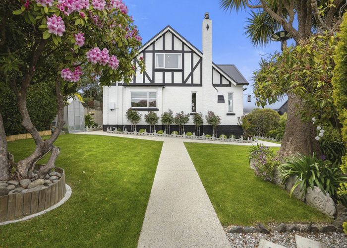  at 6A Dudley Place, Maori Hill, Dunedin, Otago