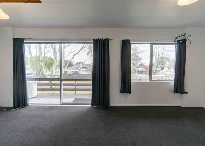  at 2/16 Thames Street, Claudelands, Hamilton, Waikato