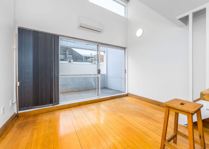  at 2/12 East Street, City Centre, Auckland City, Auckland