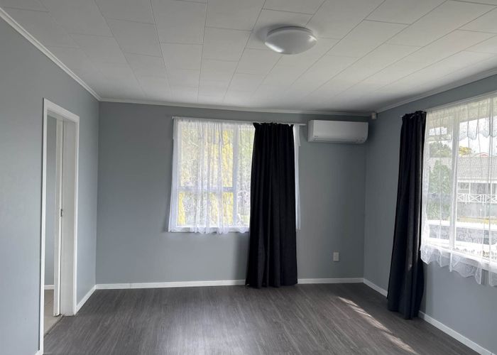  at 52 Feasegate Street, Manurewa, Manukau City, Auckland