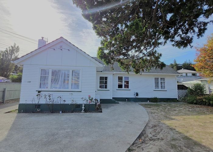  at 195 Stokes Valley Road, Stokes Valley, Lower Hutt, Wellington