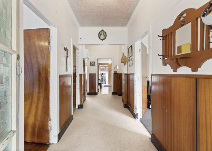  at 30 Cumberland Avenue, Westmere, Auckland