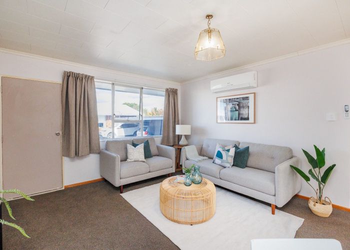  at 8 Kiwi Court, Roslyn, Palmerston North, Manawatu / Whanganui