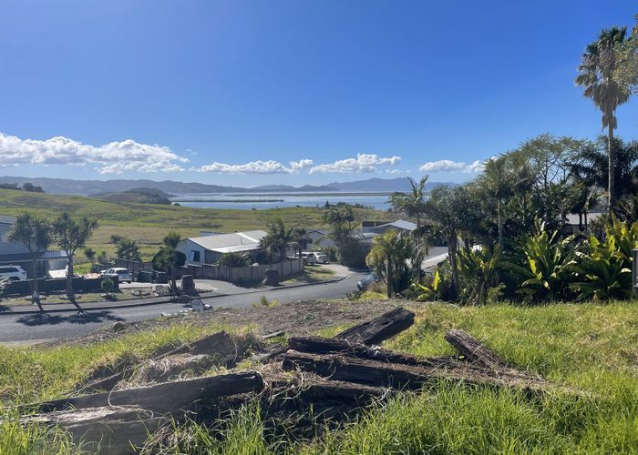  at 8 Matakohe Place, Portland, Whangarei, Northland