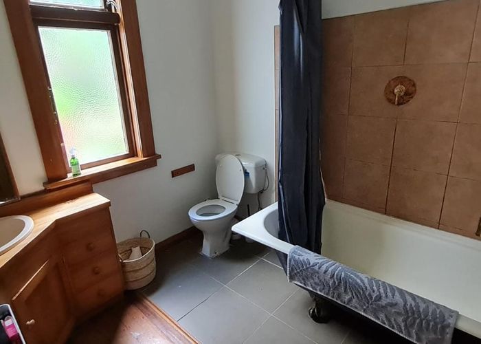  at 29 Curtis St, Karori, Wellington, Wellington