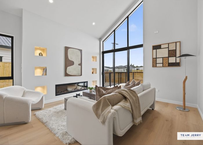  at 6 Tuwai Crescent, Opaheke, Papakura, Auckland