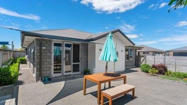  at 1 Westhill Lane, Papamoa Beach, Papamoa