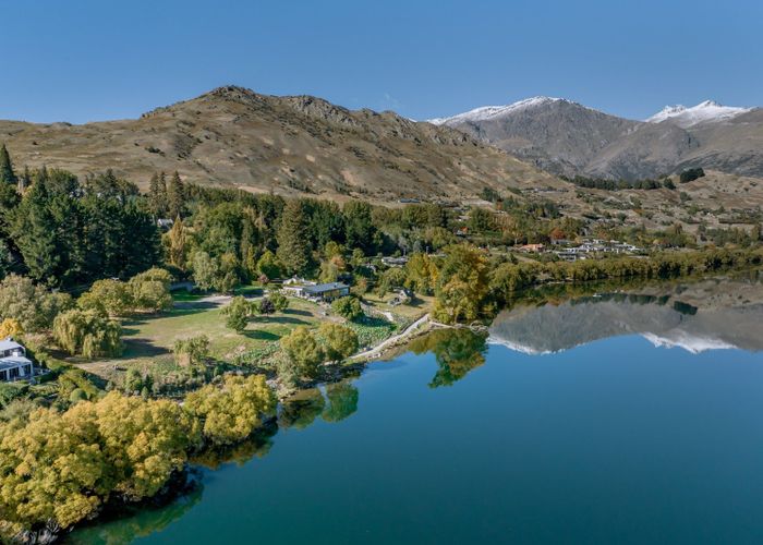  at 71 Arrowtown-Lake Hayes Road, Lake Hayes, Queenstown-Lakes, Otago