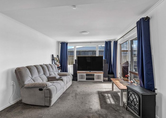  at 84 Pembroke Road East, Stratford, Stratford, Taranaki