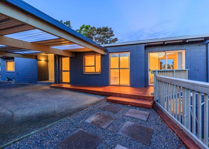  at 112 Sartors Ave, Browns Bay, North Shore City, Auckland