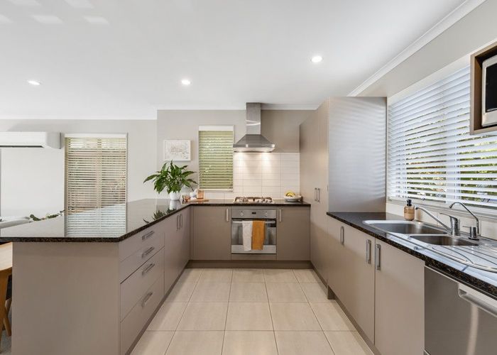  at 131 Baverstock Road, Flat Bush, Manukau City, Auckland