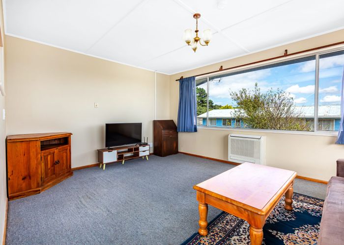  at 46 Arahura Crescent, Waitangirua, Porirua