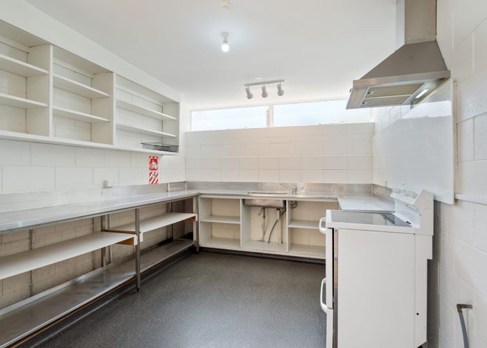  at 7 Centennial Avenue, Riccarton, Christchurch