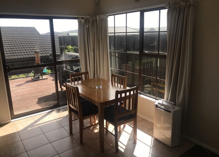  at 31 Peppertree Lane, Woodridge, Wellington, Wellington