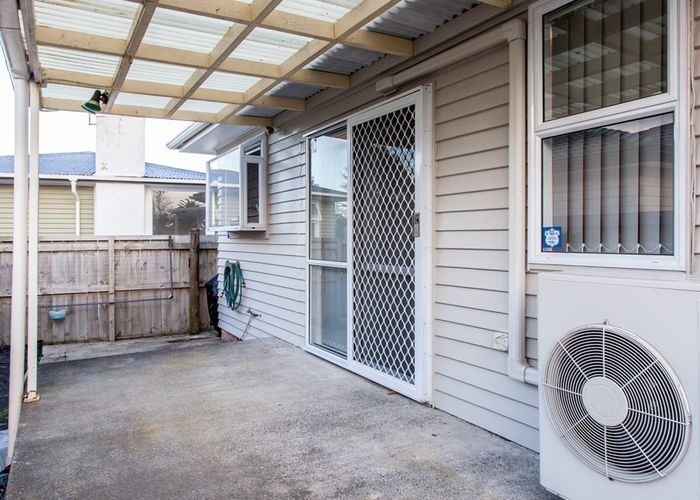  at 118 Gloucester Rd, Manurewa, Manukau City, Auckland