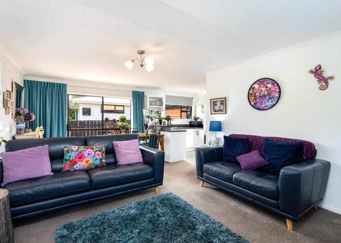  at 10B Queen Street, Brighton, Dunedin