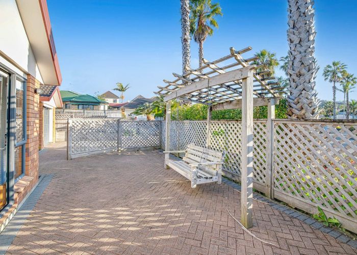  at 10 Angel Way, Stanmore Bay, Rodney, Auckland