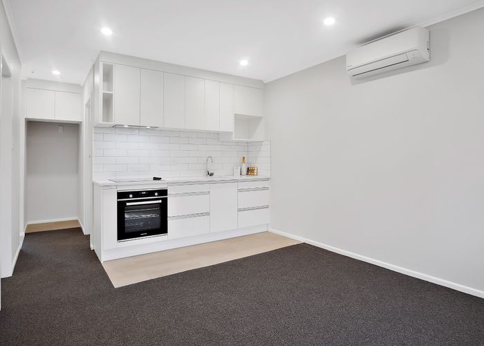  at 1/82 Portage Road, Papatoetoe, Manukau City, Auckland