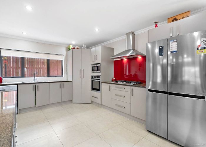  at 5A Dryden Avenue, Papatoetoe, Manukau City, Auckland