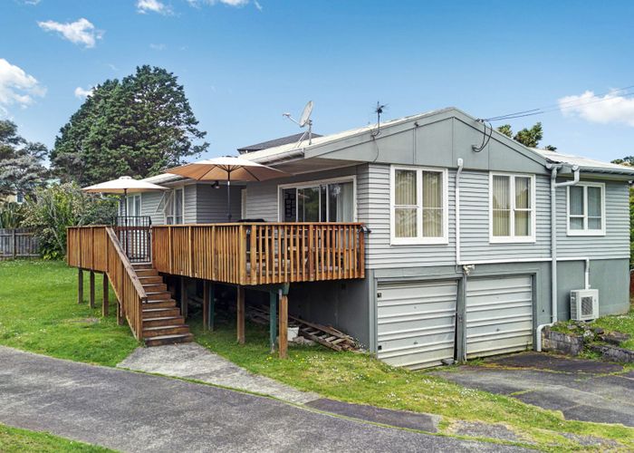  at 58 Holbrook Street, Blockhouse Bay, Auckland