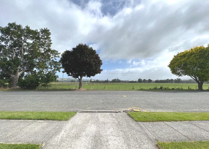  at 4 Cemetery Road, Tapanui, Clutha, Otago