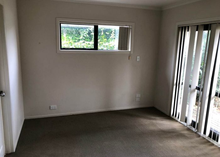 at 3/87 Manuroa Road, Takanini, Auckland