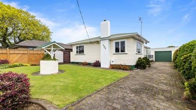  at 208 Carrington Street, Vogeltown, New Plymouth