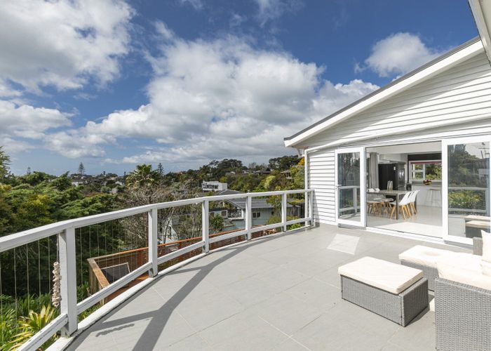  at 90 Matipo Road, Mairangi Bay, North Shore City, Auckland