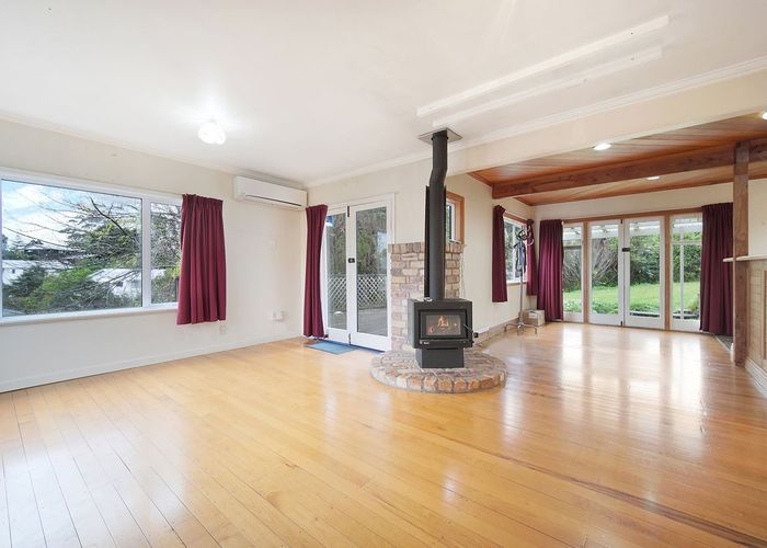  at 67 Rangeview Road, Sunnyvale, Waitakere City, Auckland