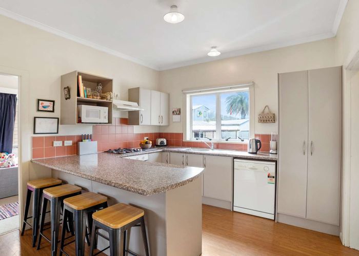  at 218 Wainui Road, Kaiti, Gisborne, Gisborne