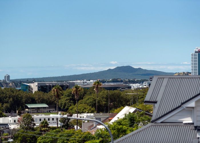  at 17 Gunson Street, Freemans Bay, Auckland