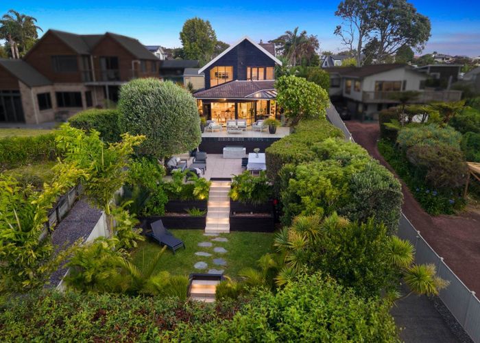  at 77 The Terrace, Herald Island, Waitakere City, Auckland