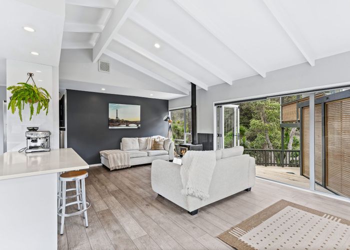  at 43 Onedin Place, Titirangi, Waitakere City, Auckland