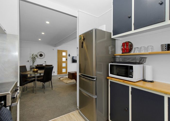  at 71E Randwick Crescent, Moera, Lower Hutt, Wellington