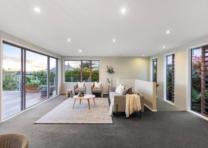  at 5 Colenso Place, Mission Bay, Auckland