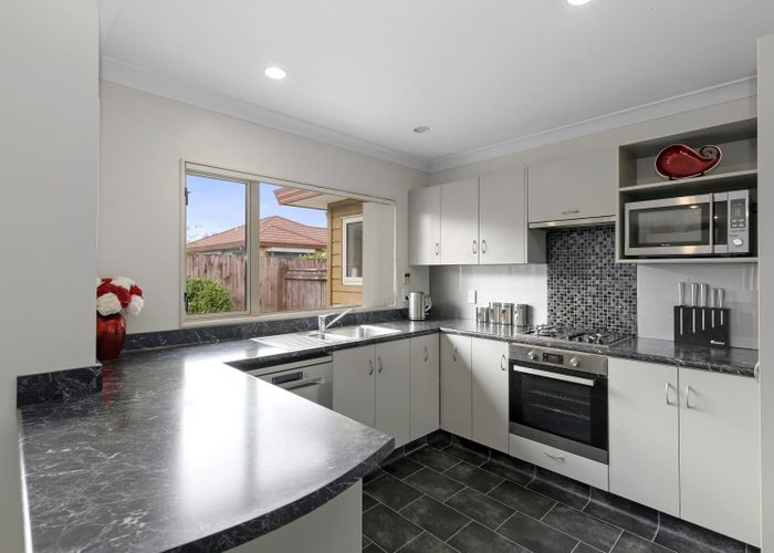  at 8 Louis Street, Trentham, Upper Hutt