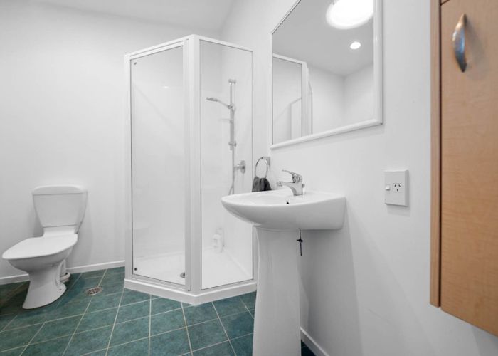 at 27/8 Soljak Place, Mount Albert, Auckland City, Auckland