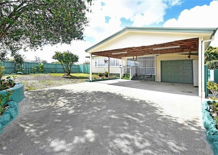  at 2A Barrie Avenue, Papatoetoe, Manukau City, Auckland