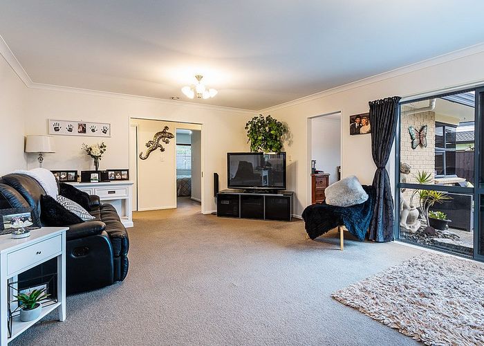  at 12 Branigan Parade, Kelvin Grove, Palmerston North