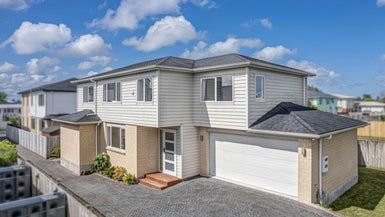  at 19 Woodford Avenue, Henderson, Auckland