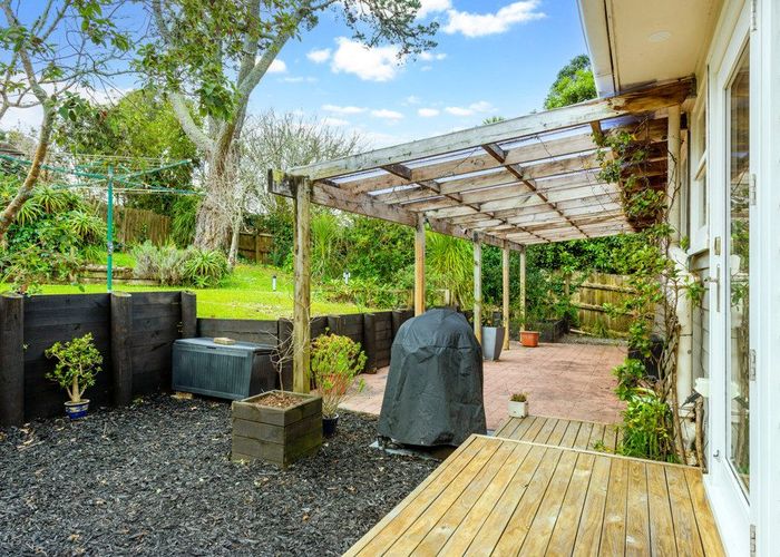  at 3 Mariana Place, Glen Eden, Waitakere City, Auckland