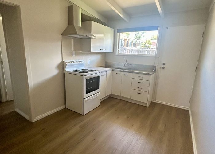  at 17 Glengarry Road, Glen Eden, Waitakere City, Auckland