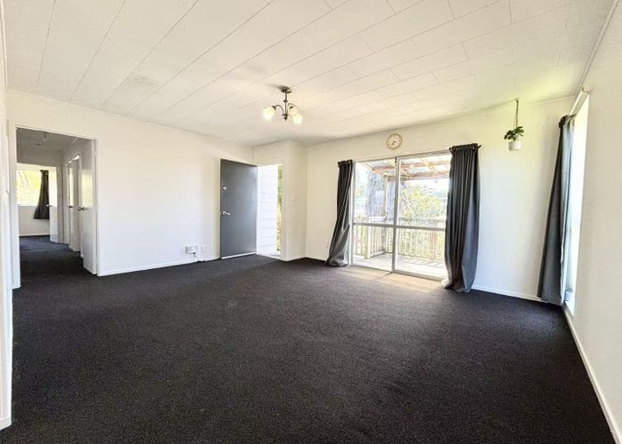  at 10 Glenfinn Place, Massey, Waitakere City, Auckland