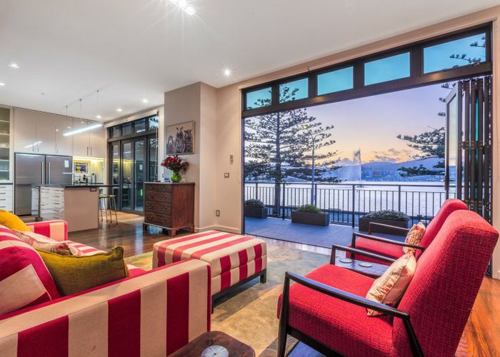  at 286 Oriental Parade, Oriental Bay, Wellington