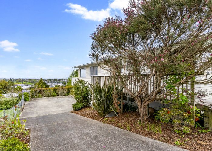  at 25 Marcel Place, Glenfield, North Shore City, Auckland