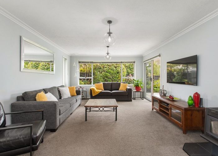  at 29 Wades Avenue, Saint Martins, Christchurch