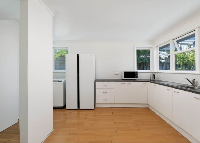  at 64 Tonar Street, Northcote, North Shore City, Auckland