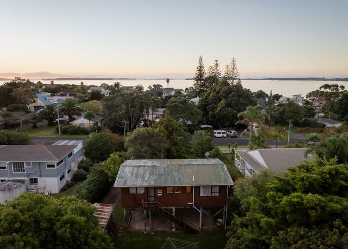  at 127 Second View Avenue, Beachlands, Manukau City, Auckland