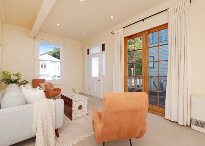  at 18 George Street, Thorndon, Wellington